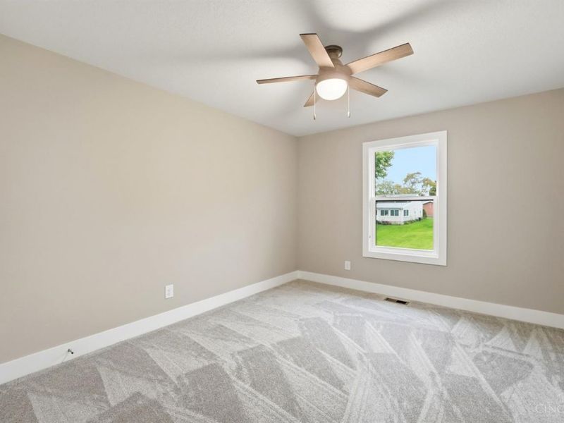 115 Cedar Creek Circle, Springboro, OH 45066 Photo 11