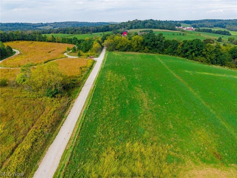 Foxfield Street SW, Navarre, OH 44662 Photo 3