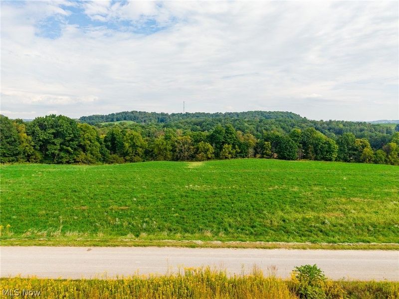 Foxfield Street SW, Navarre, OH 44662 Photo 9