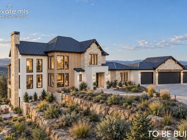 1904 Vine Cliff Heights, Colorado Springs, CO 80921