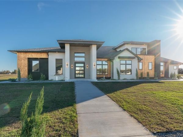 7422 Dutton Drive, Norman, OK 73072