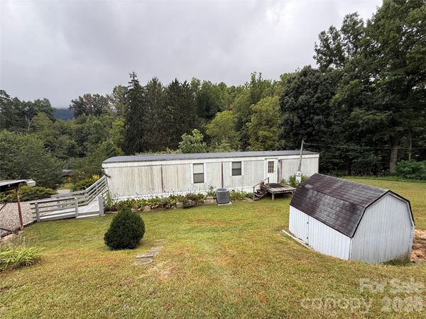6 Short Dix Creek Road, Leicester, NC 28748