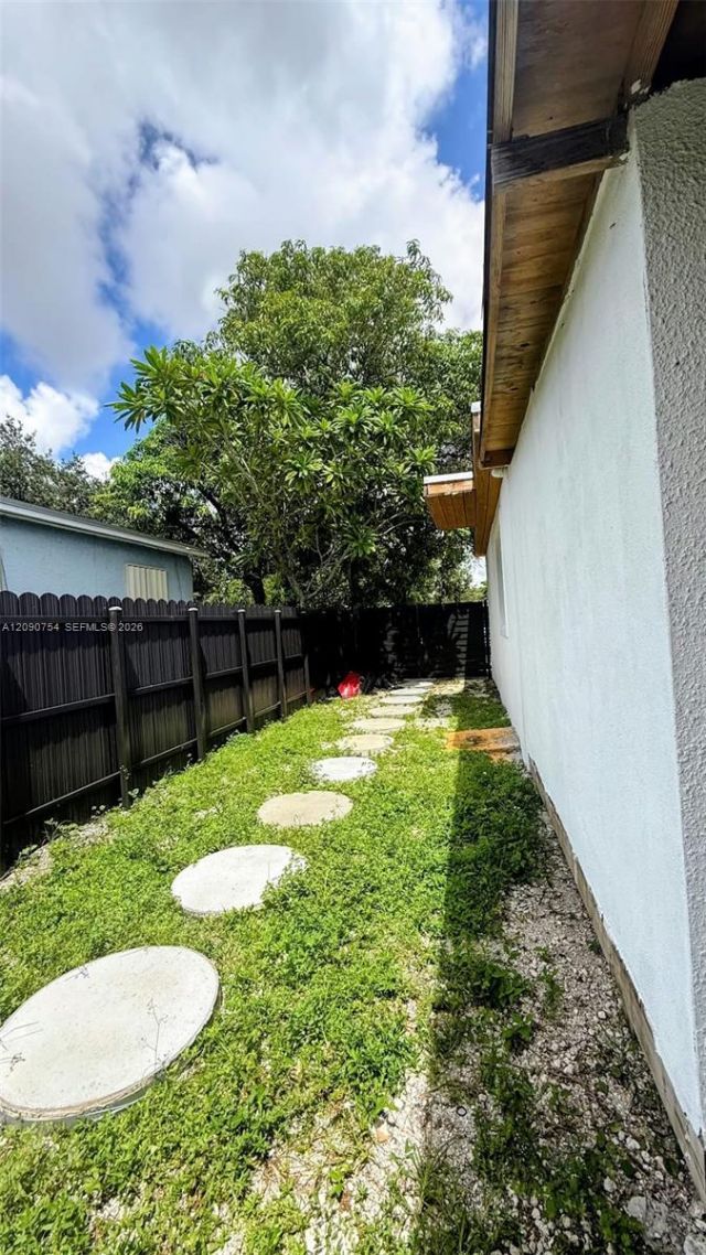 1560 NW 124th St , North Miami, FL 33167 Photo