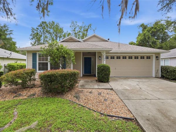 7106 NW 121ST AVENUE , ALACHUA, FL 32615