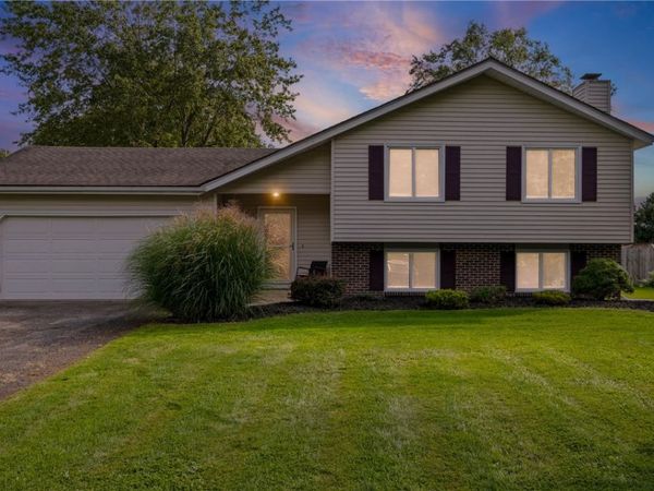 105 Laura Lane, Brockport, NY 14420
