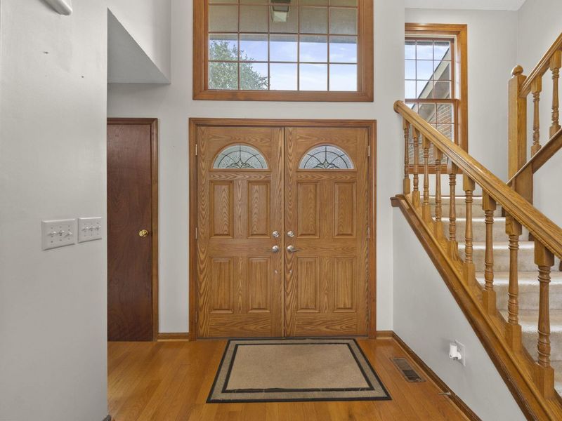394 Meadow View Drive, Powell, OH 43065 Photo 4