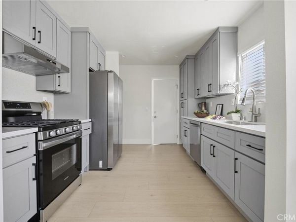 345 E Janice Street , Long Beach, CA 90805