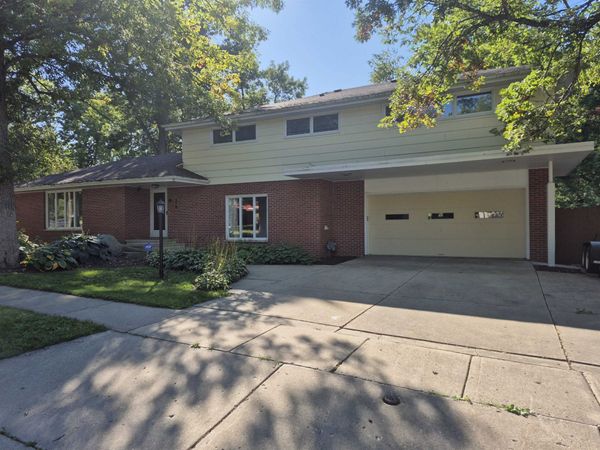 379 Grove Street, Lake Mills, WI 53551