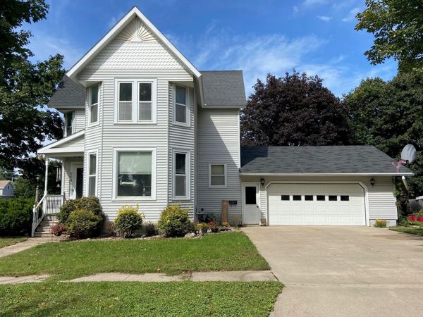 703 Ash Street, Osage, IA 50461