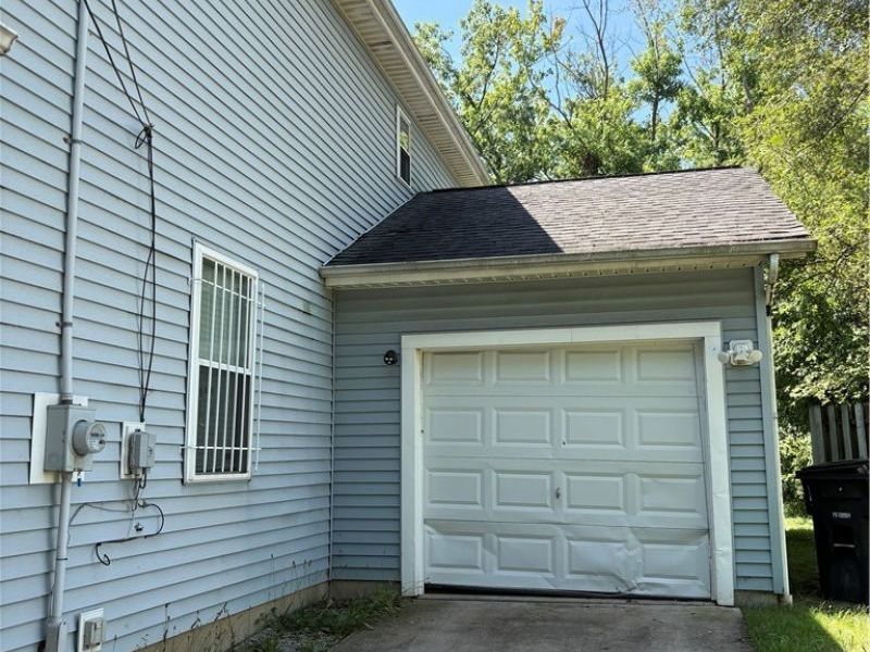7310 Colfax Road, Cleveland, OH 44104 Photo 4