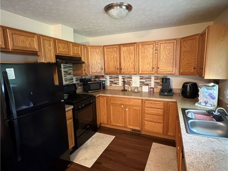 7310 Colfax Road, Cleveland, OH 44104 Photo 7