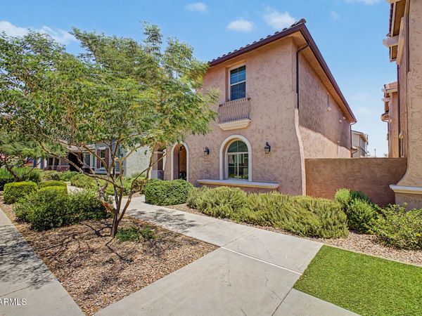 3707 E Perkinsville Street, Gilbert, AZ 85295