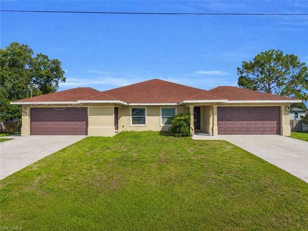 2412/2414 Richard AVE S, LEHIGH ACRES, FL 33973