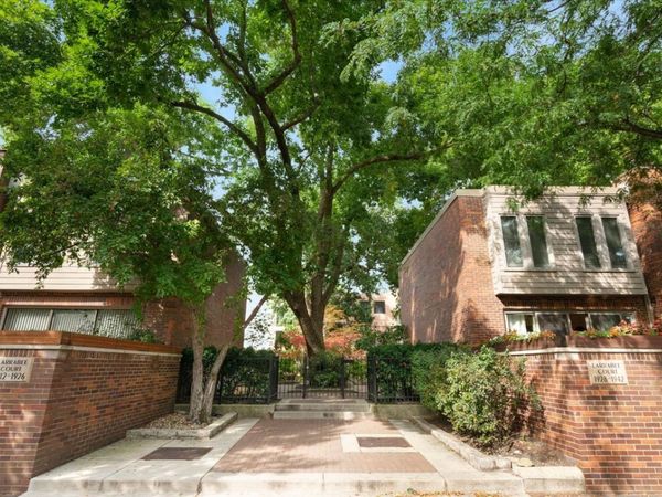 1928 N Larrabee Street, Chicago, IL 60614
