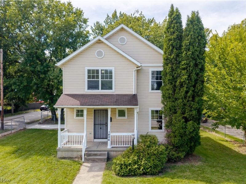 1404 Lakeview Road, Cleveland, OH 44112 Photo 2