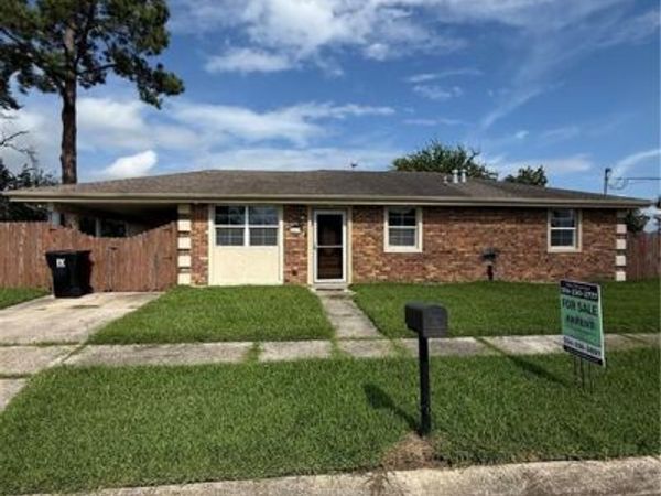 2212 NANCY Drive , Meraux, LA 70075