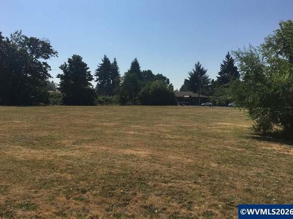 3835 River Rd, Eugene, OR 97404
