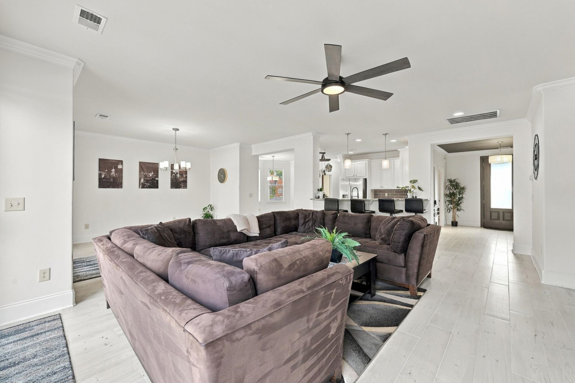 409 Mingo Creek Ct.  Photo 7