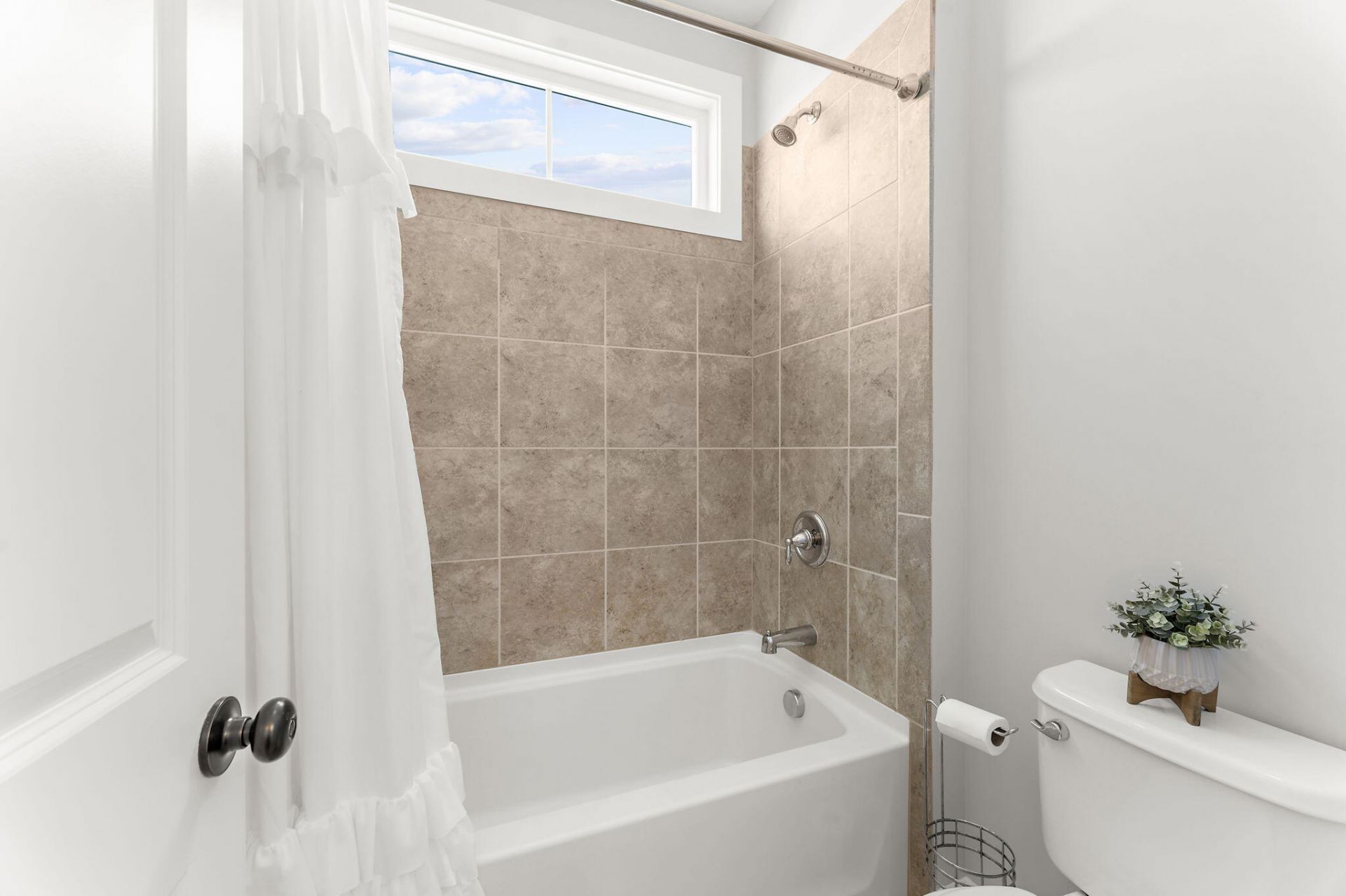 1432 Willtown Street Photo 29