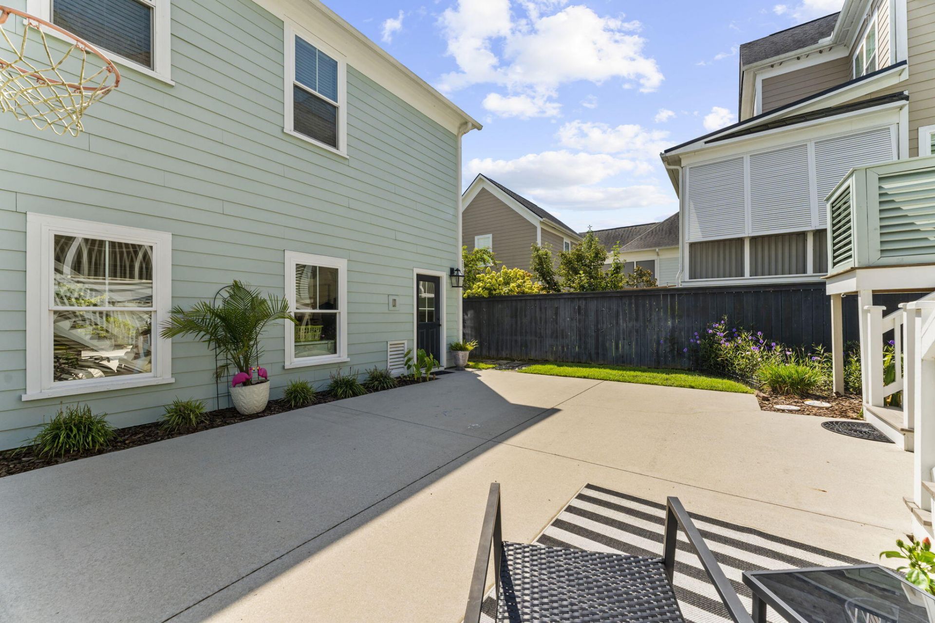 1432 Willtown Street Photo 49