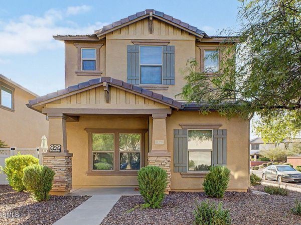 929 S DEERFIELD Lane, Gilbert, AZ 85296
