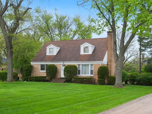 1450 Sanders Road, Northbrook, IL 60062