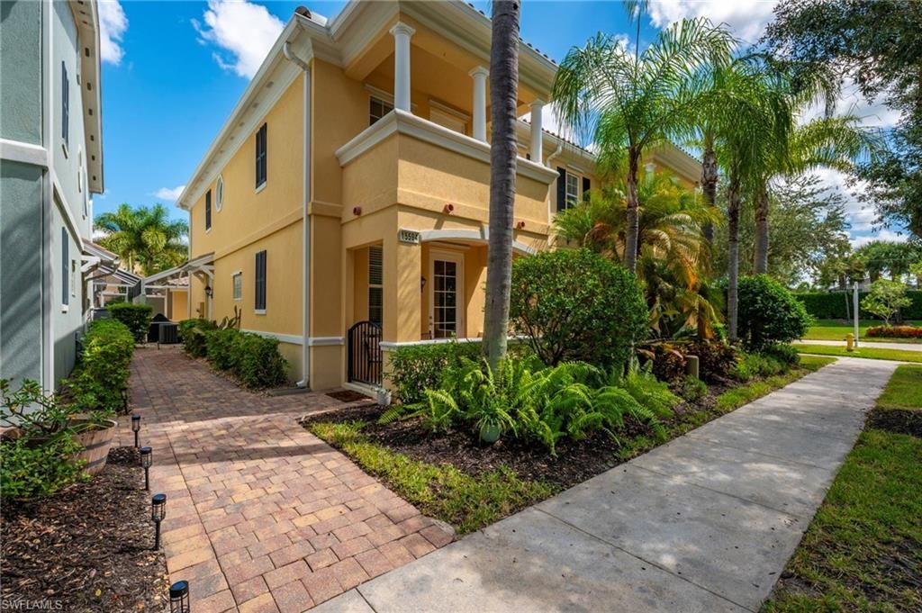 15594 Latitude Dr, Bonita Springs, FL 34135 Photo