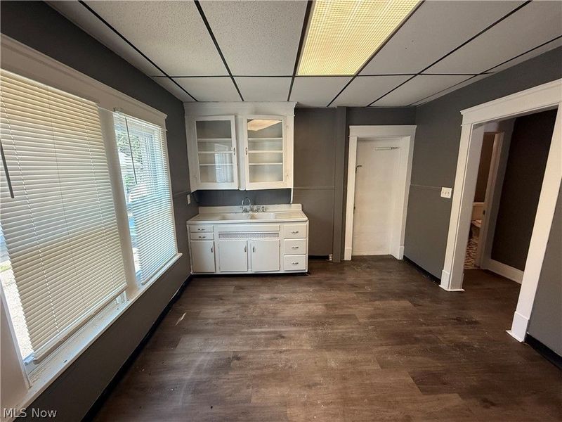 6920 Hosmer Avenue, Cleveland, OH 44105 Photo 5