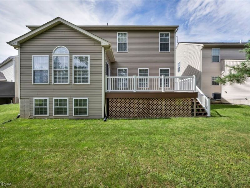 38804 Congressional Lane, Willoughby, OH 44094 Photo 4