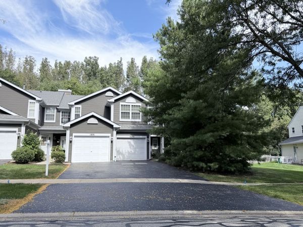 1691 Haines Drive, Batavia, IL 60510