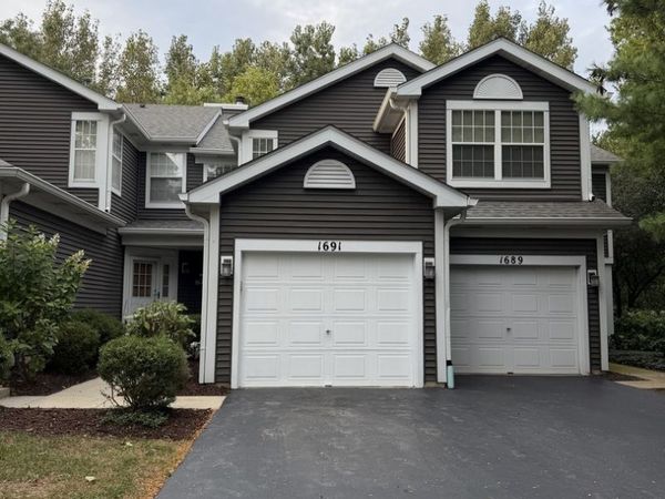 1691 Haines Drive, Batavia, IL 60510