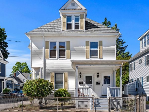 23-25 Burtt St, Lowell, MA 01851