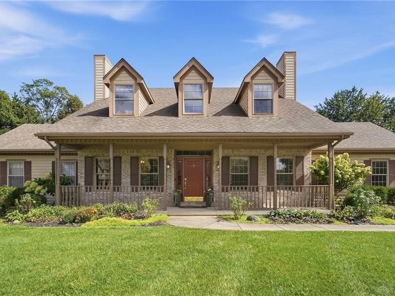 820 Juniper Court, Tipp City, OH 45371 Photo 10