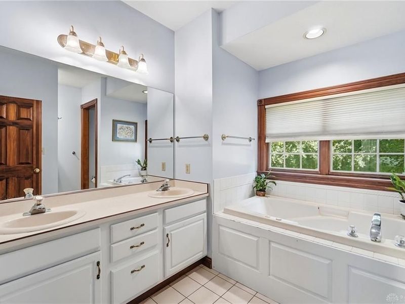 820 Juniper Court, Tipp City, OH 45371 Photo 44