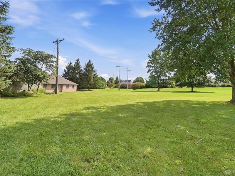 820 Juniper Court, Tipp City, OH 45371 Photo 85