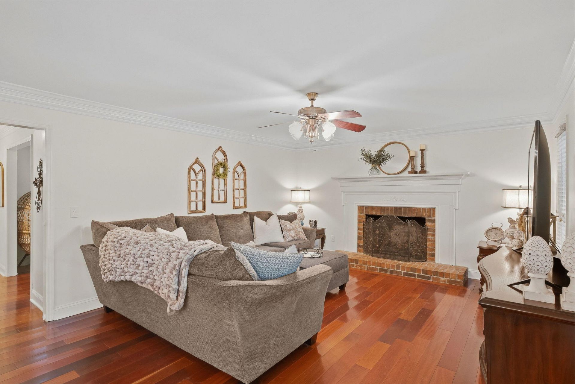 101 Canter Court Photo 13