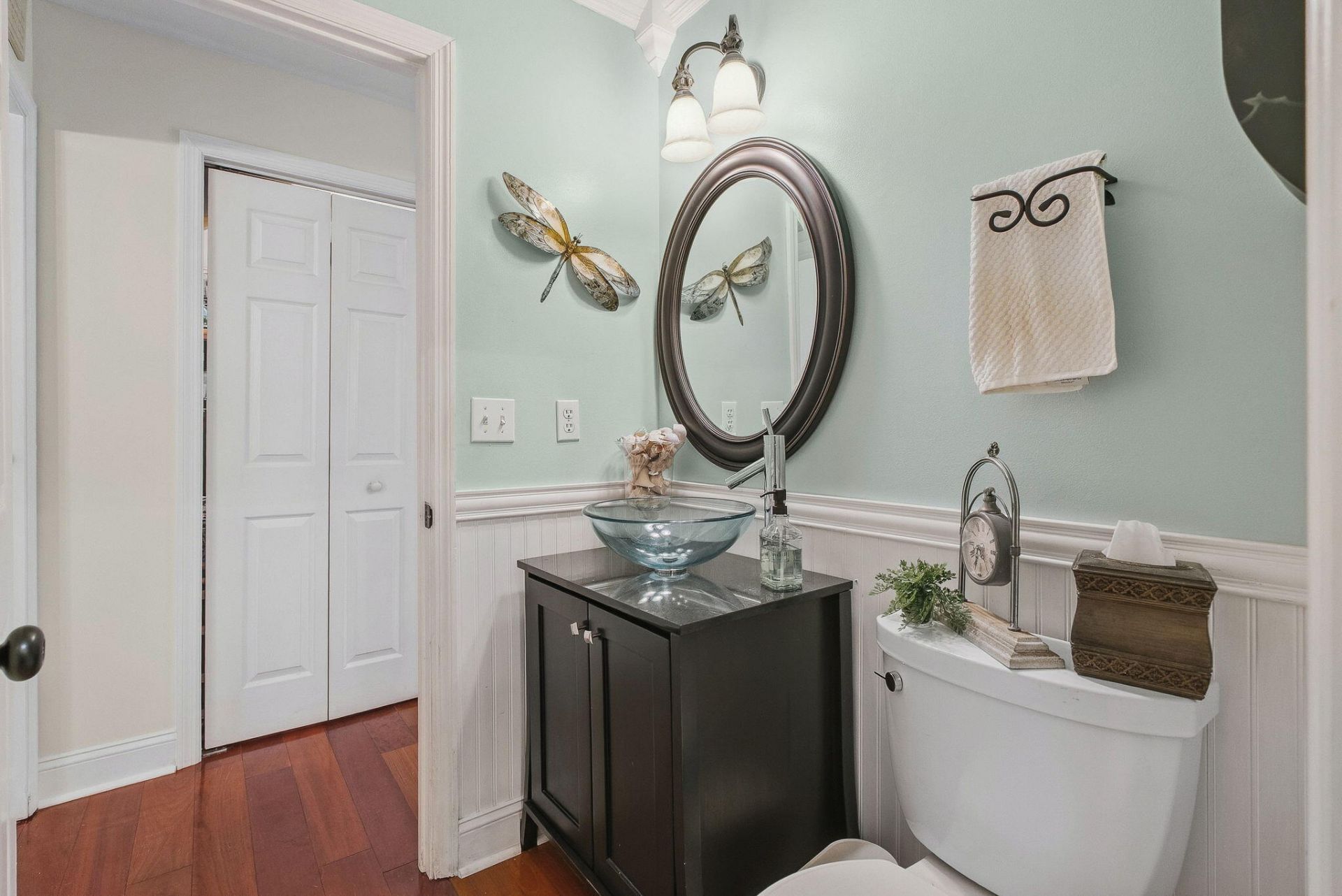 101 Canter Court Photo 34