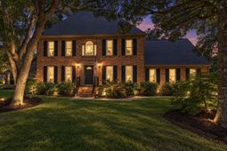 101 Canter Court photo 4