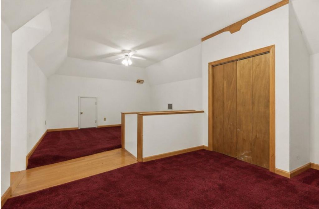 101 Canter Court Photo 43