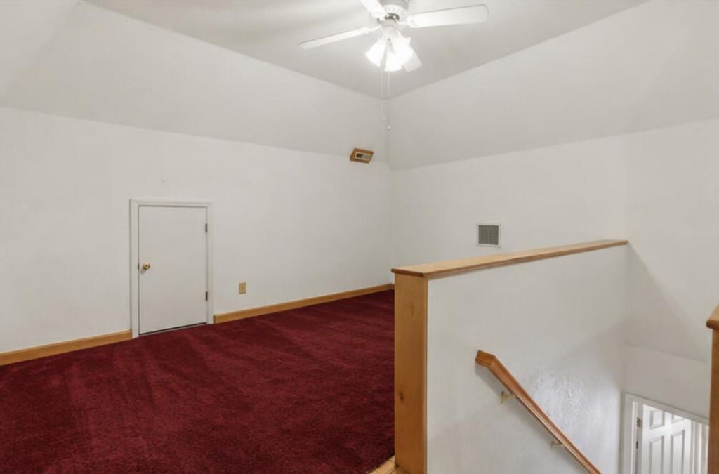 101 Canter Court Photo 45