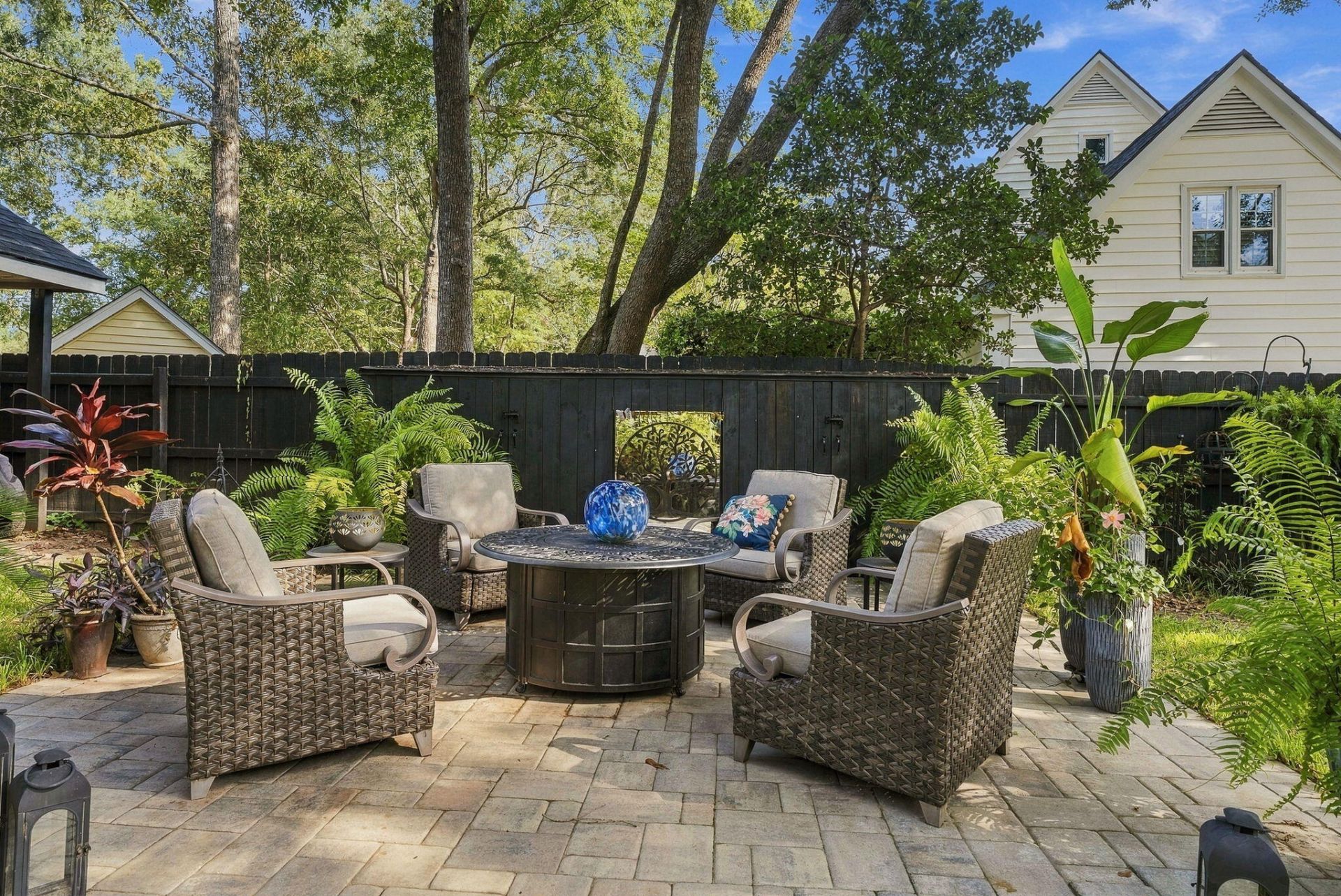 101 Canter Court Photo 54
