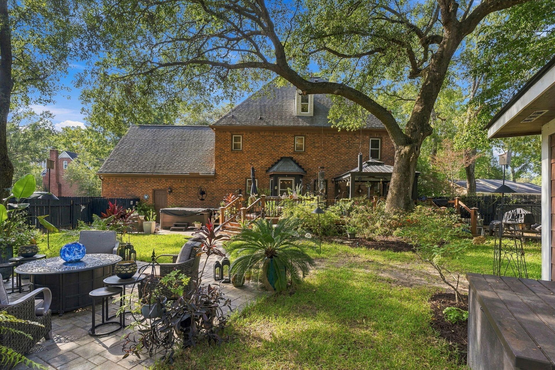 101 Canter Court Photo 57