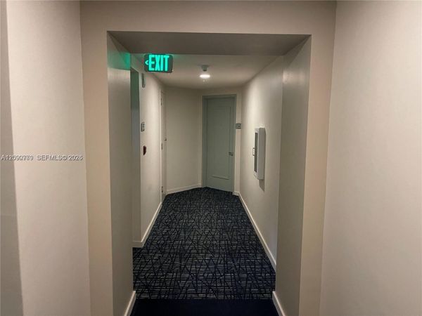 1900 N Bayshore Dr, Unit 2318, Miami, FL 33132