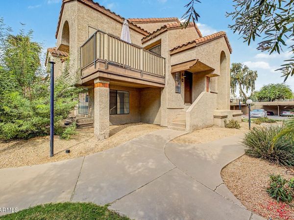 925 N COLLEGE Avenue, Unit D213, Tempe, AZ 85288