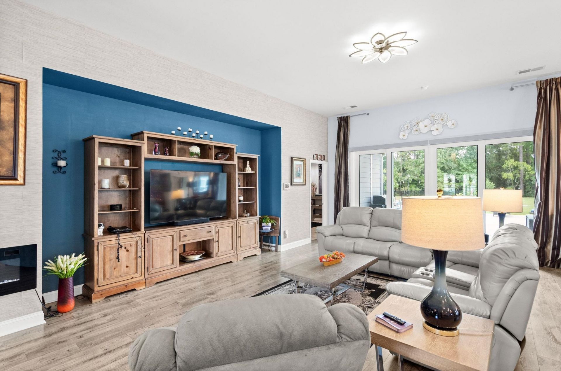 3395 Moss Bridge Ln. Photo 6
