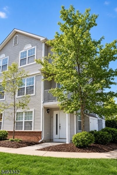 601 Tulsa Ct, Independence, NJ 07840 Main Photo