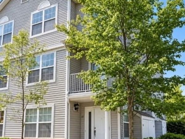 601 Tulsa Ct, Independence, NJ 07840