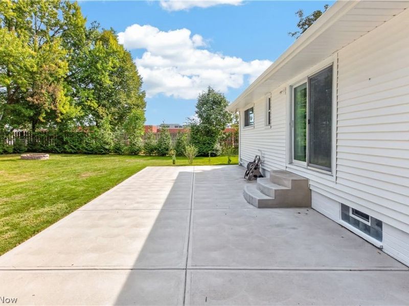 8247 Fairlane Drive, Macedonia, OH 44056 Photo 13