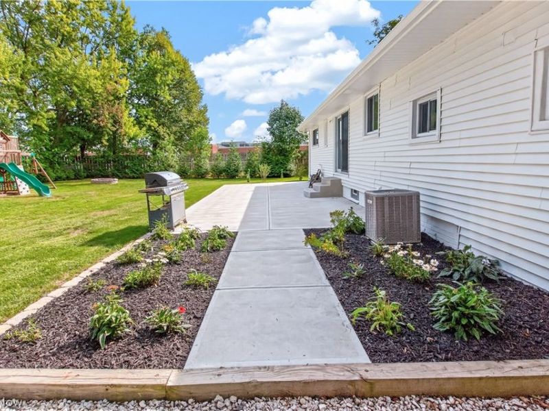 8247 Fairlane Drive, Macedonia, OH 44056 Photo 41