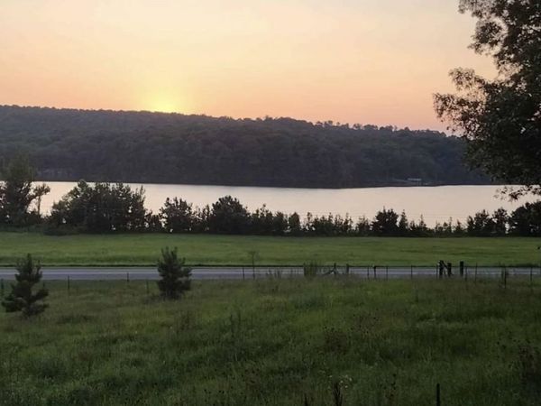 2436 Lost Creek Rd, Russellville, AL 35653